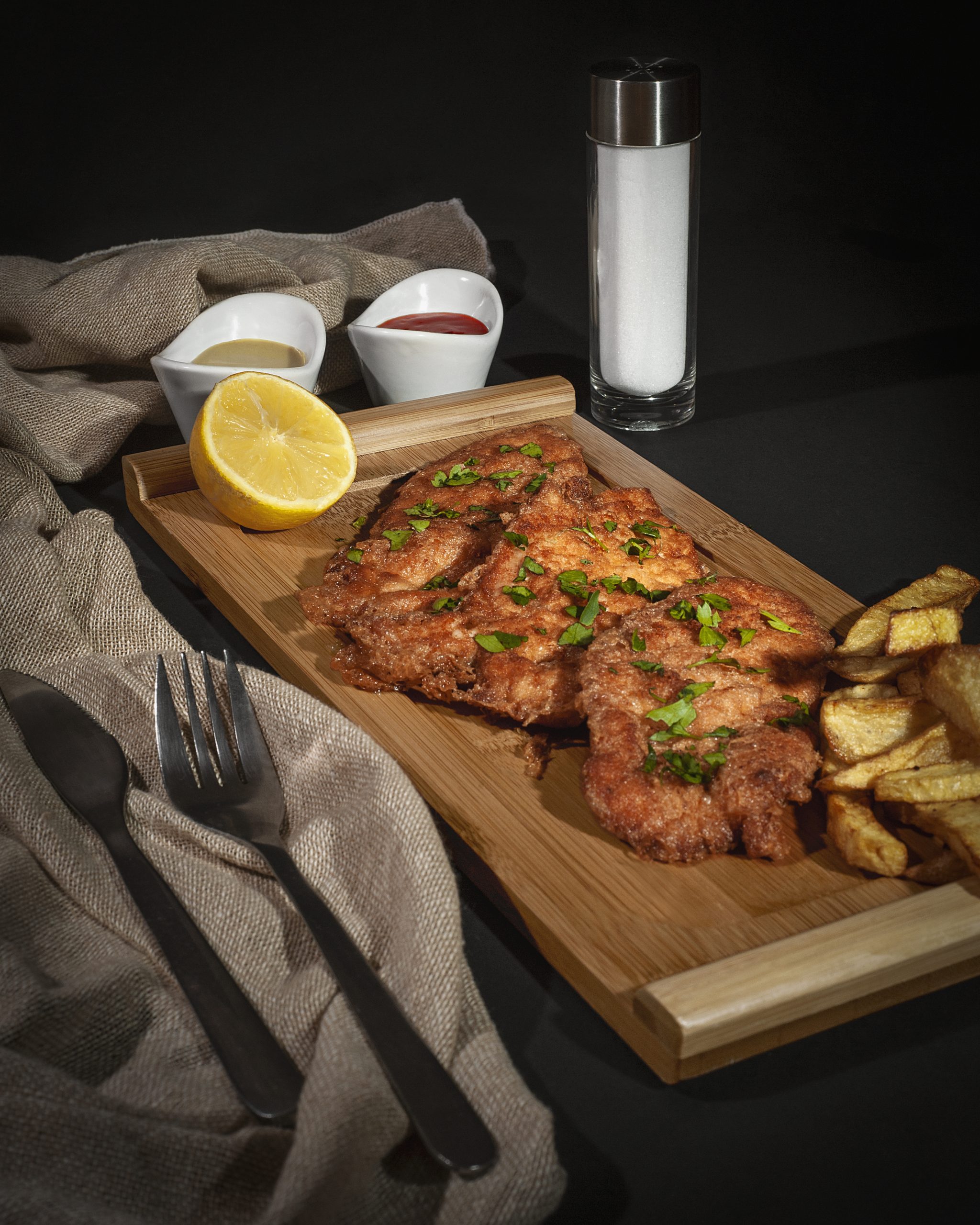 فضای داخلی رستوران کدخدا